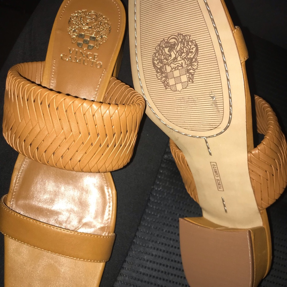 Vince Camuto  Sandals